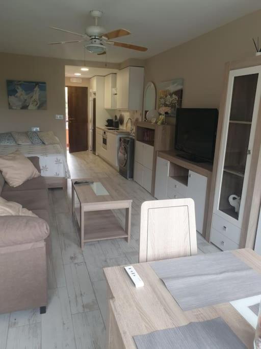 Precioso Estudio Con Piscina A 200M Del Mar Marbella Kültér fotó